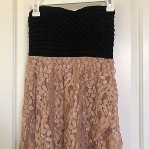 High-Low pink lace dress with crossback